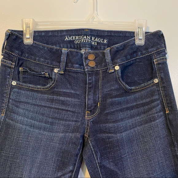 AMERICAN EAGLE Artist Crop Jeans Size 6 - Picture 4 of 12